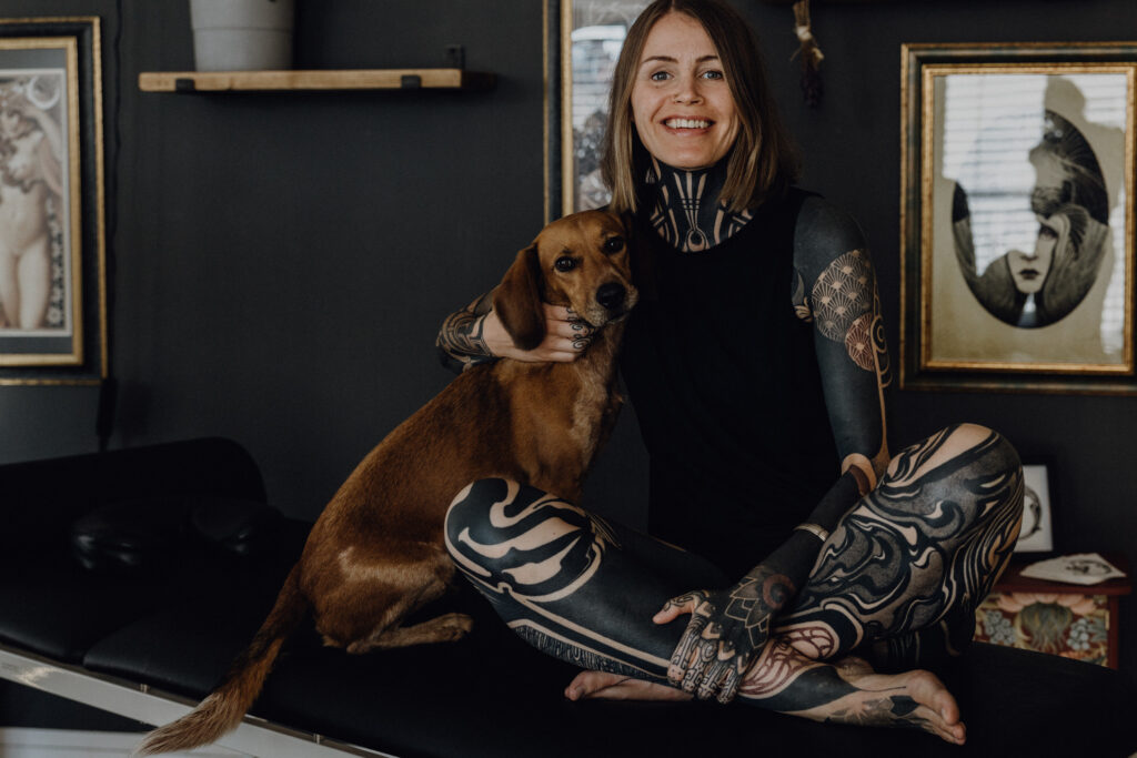Sandra_Dot_Tattoo_Leipzig_Blackwork_Ornamental-11