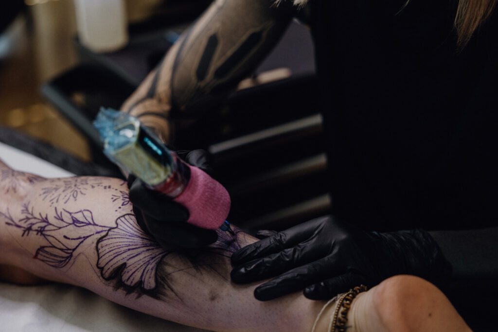 Sandra_Dot_Tattoo_Leipzig_Blackwork_Ornamental-26